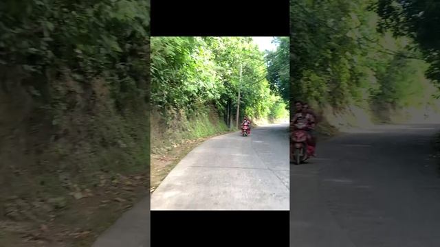 На байке на заправку на острове