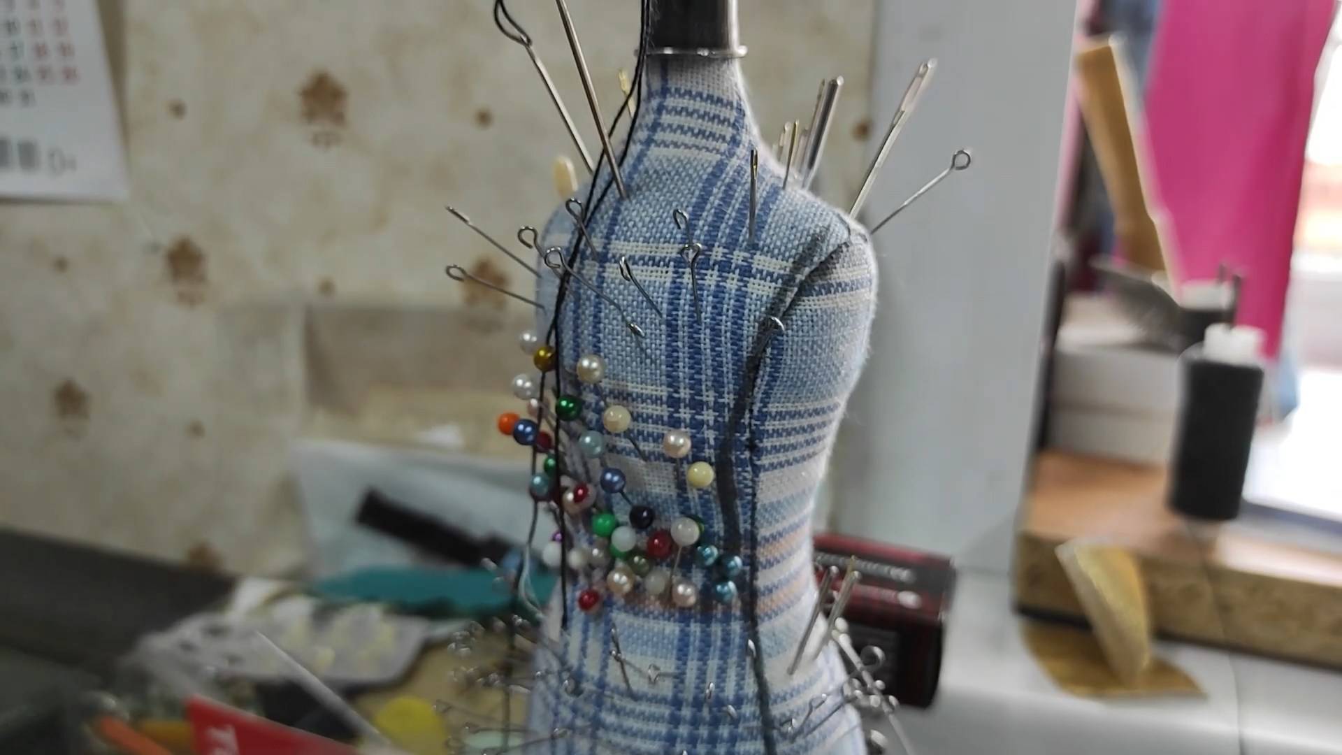 Строчилка: Пальто (серия 1)