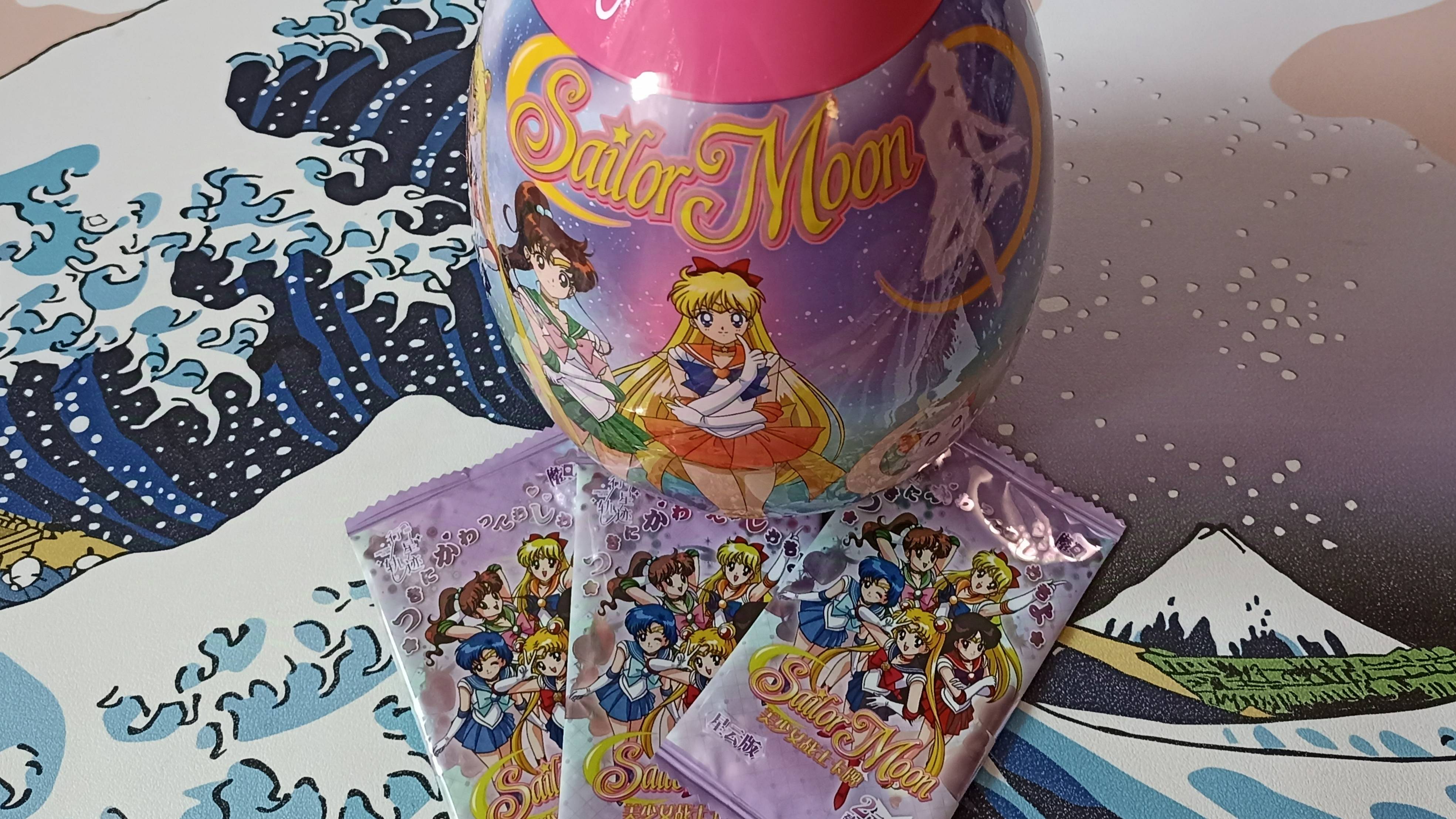 Распаковка сюрприза Сейлор Мун
