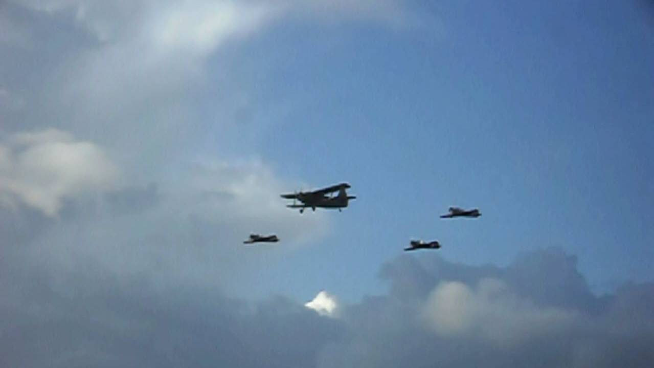 Авиашоу. День города Барнаула-2011.