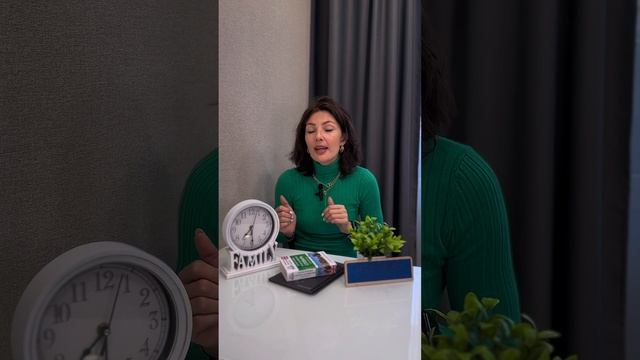 Не обошли французский язык и сокращения👌

Это удобные укороченные формы слов, чаще всего используем