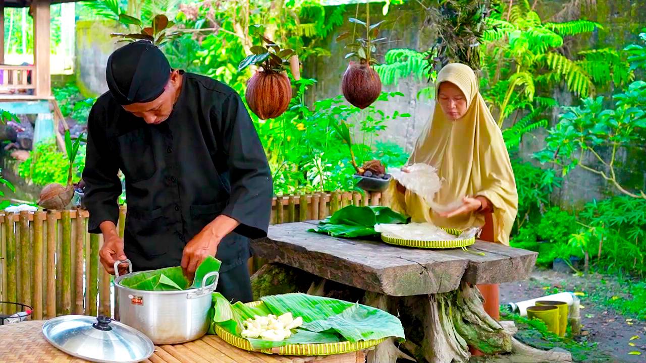 Жизнь в деревне Малайзии Сбор урожая канны и приготовление лапши с канной, со вежими овощами