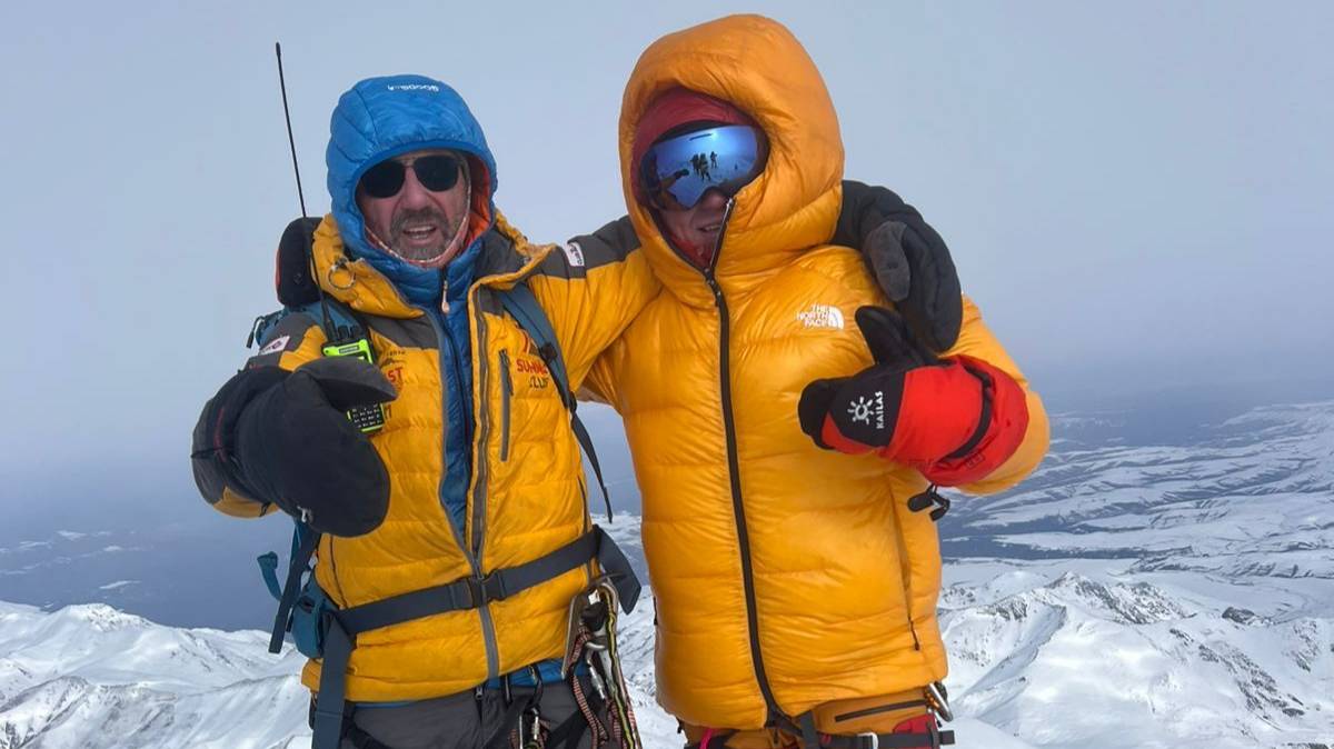 Восхождение на Эльбрус Президента  Клуб 7 Вершин Александра Абрамова. Проект "7 вулканов за 77 дней"