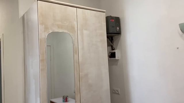 Как Легко покрасить Полированную Мебель без ошкуривания.