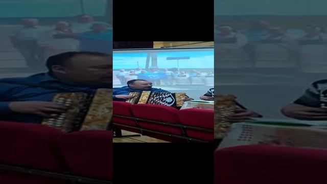 Сергей и Геннадий Петровы, потомки государевых ямщиков из с. Кытыл Дюра  исполняют песню 04.02.2023