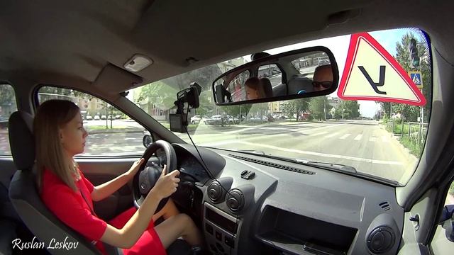 Серьёзный перекрёсток! Автоинструктор.