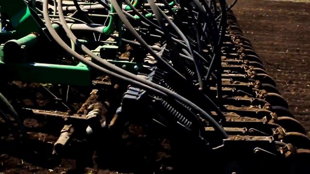 Презентационный ролик - Комбайн "John Deere" (2016)