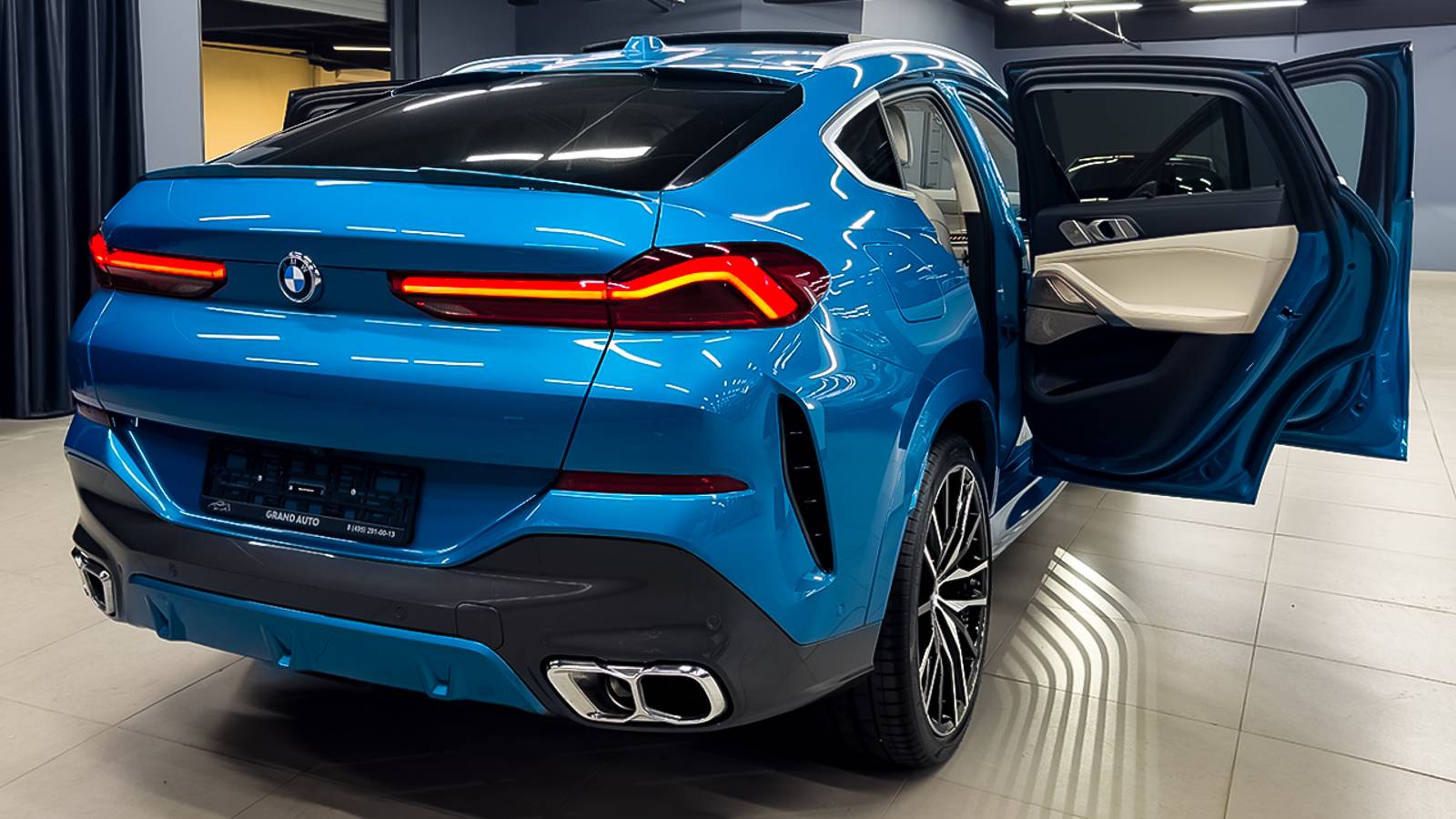 2024 BMW X6 M60i - Безумное, спортивное кросс-купе