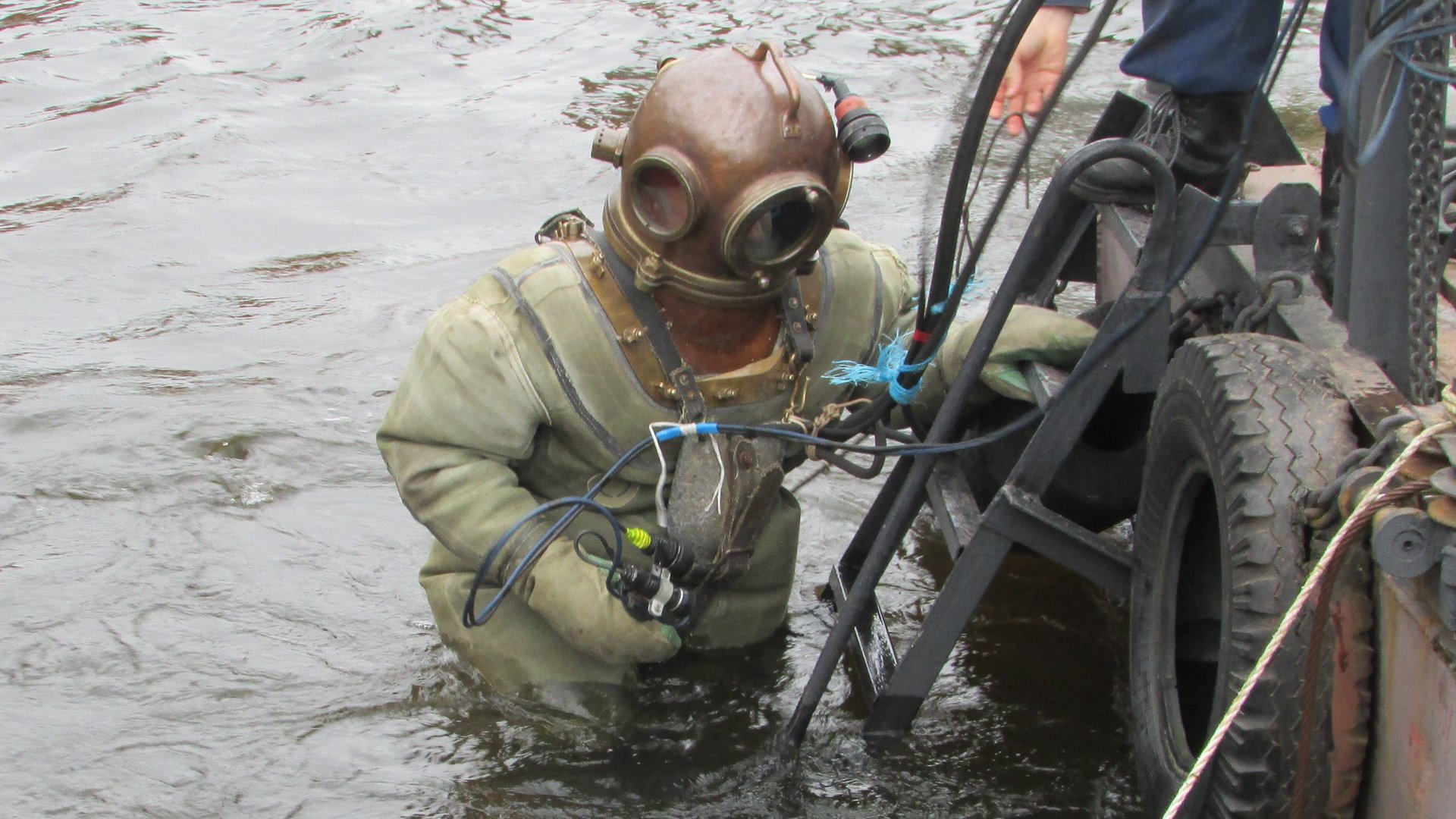 Водолазное вентилируемое снаряжение