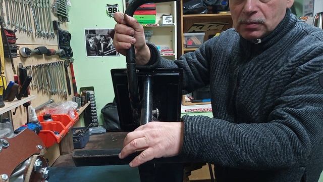 Подставка для хранения мотоцикла. Как сделать самому.