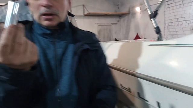 Отличие анодированного алюминия от обычного на дугах катера. Как распознать?