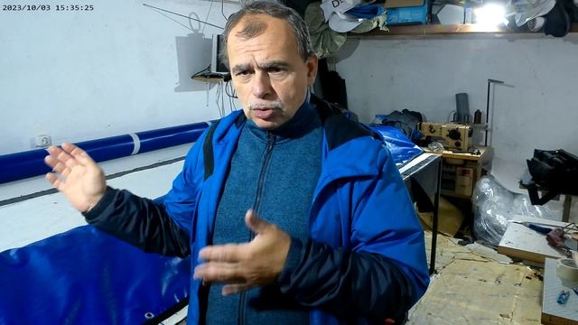 Утепленная ролевая штора из ПВХ