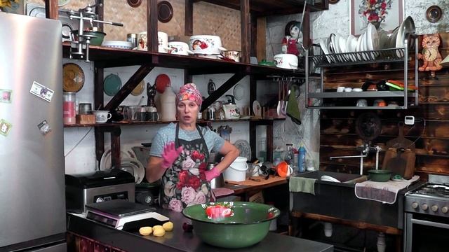 УСАДЬБУ ЗАМЕЛО ЖИЗНЬ НАЛАДИЛАСЬ