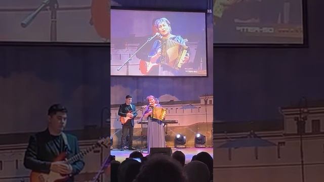 Эльвира Аскарова - Иртән тороп сәс тараным