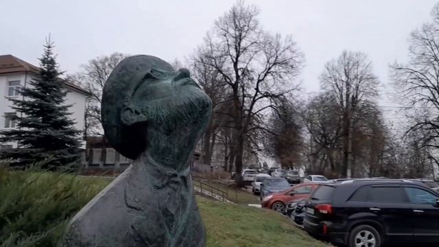 Циолковский в валенках и на велосипеде. Боровск. Опять смотрим в небо.