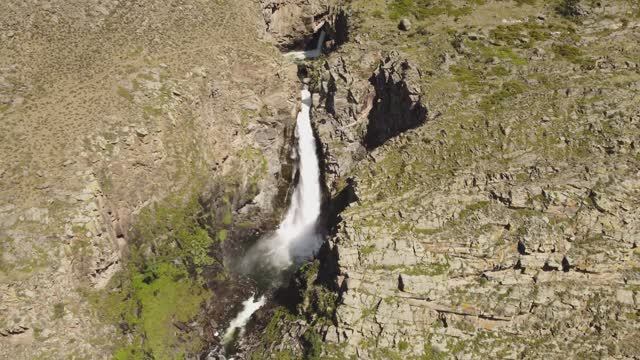 Великолепный водопад Куркуре. Алтай. Куркуре с квадрокоптера