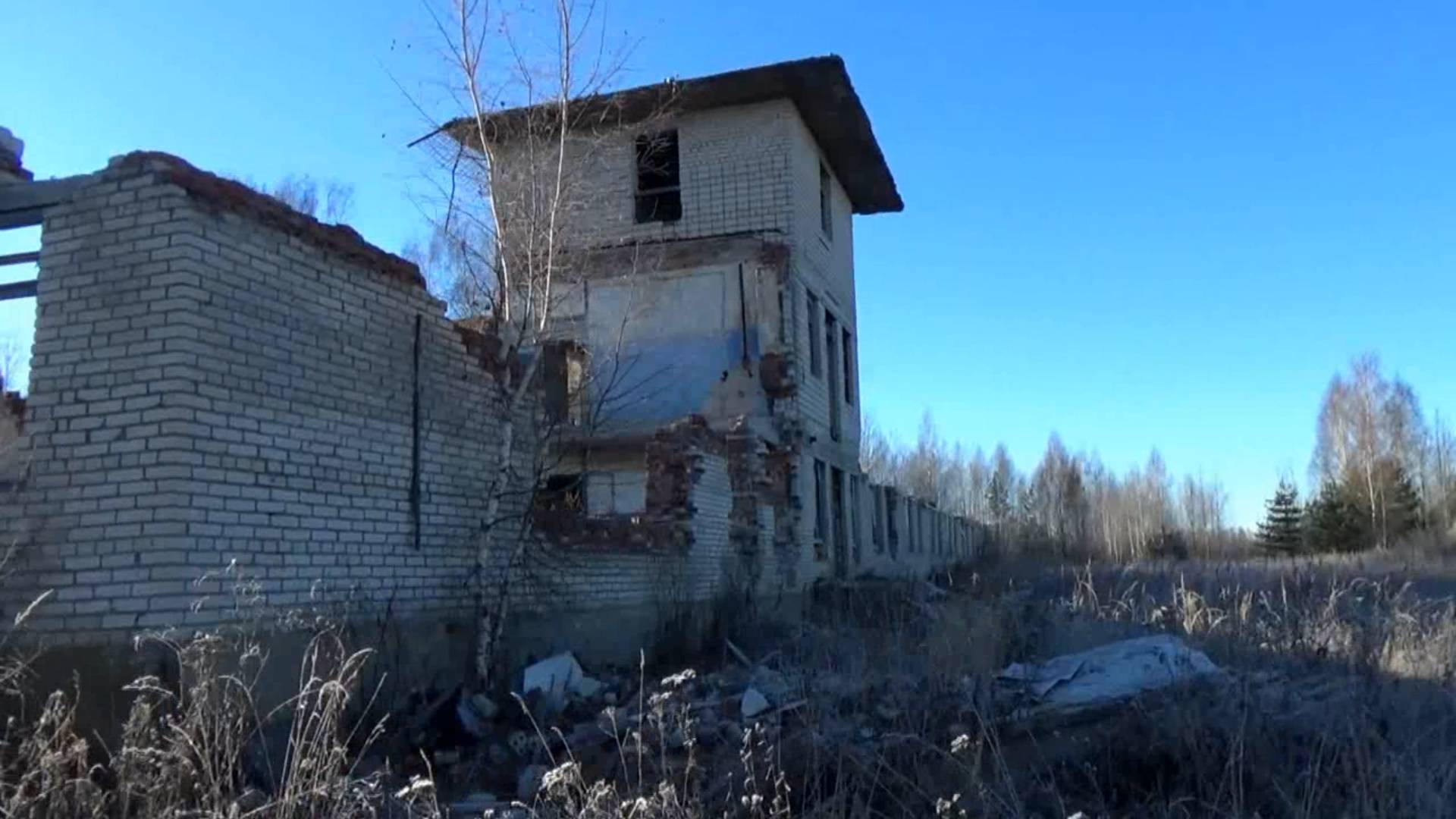 Прогулка по разрушенному Вязниковскому учебно-авиационному центру. 2-я часть