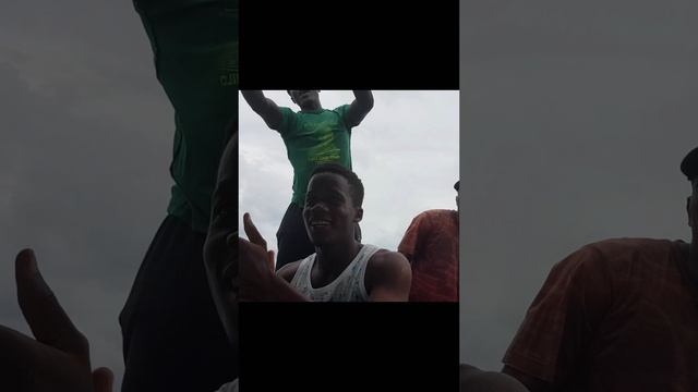 Моряки поют свою песню