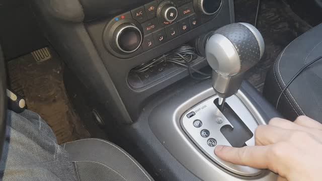 Как ездить на автоматической коробке передач? Автомат/Вариатор. Переключение передач и вождение.