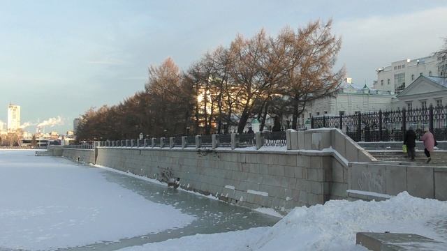 Декабрьское утро на Исети