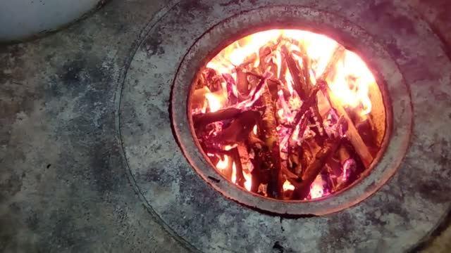 ИСТОПЛЮ Я ПЕЧЬ