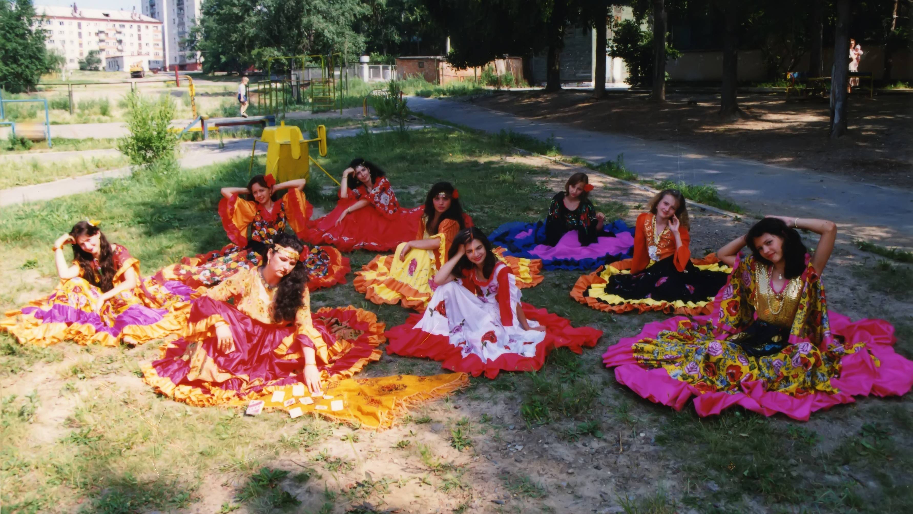 ПЕРЕДАЧА НА ТВ  " ЦЫГАНСКИЕ МОТИВЫ " 1996 г