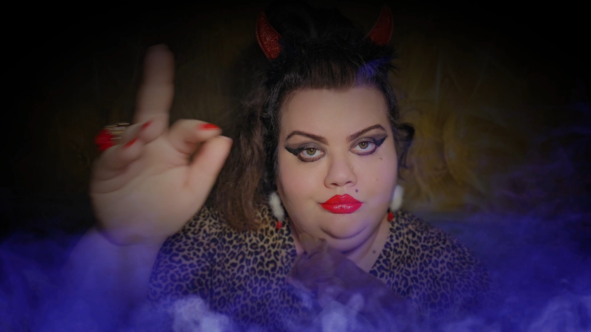 АСМР Экстрасенс почистит чакры