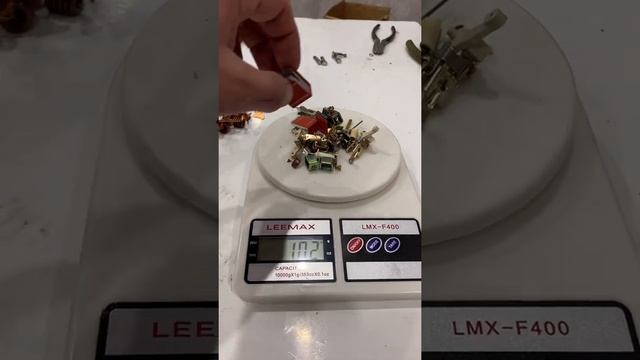 Сколько меди в Выключателе автоматическом модульным  3п (а автомате)