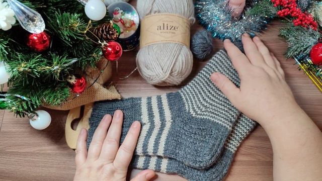 Носочки с Таней отчет за декабрь и отчет за 2024 год