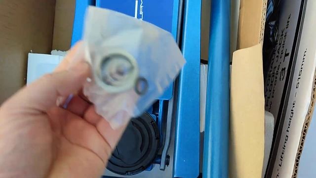 Домкрат стелс заниженный по заниженной цене на озон в честь праздника