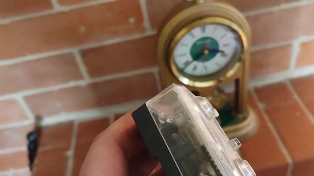 Реставрация каминных часов китайским донором