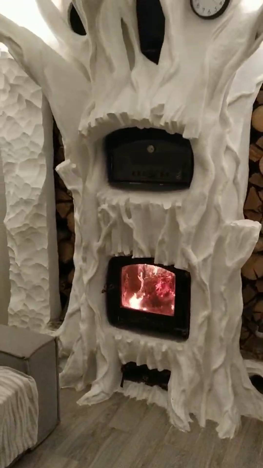 Камин  в  доме, зона  отдыха.  мастер Александр.