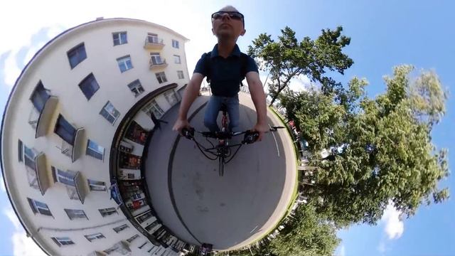 Gear 360° на велосипеде.