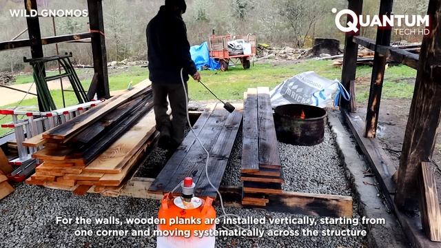 qc Man Builds САРАЙ 50 DAYS Смотрим как другие работают