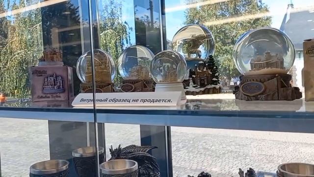 Это невероятно. Мы попали в прошлое . Замок Гарибальди 😍 Наша семейная поездка 🫶