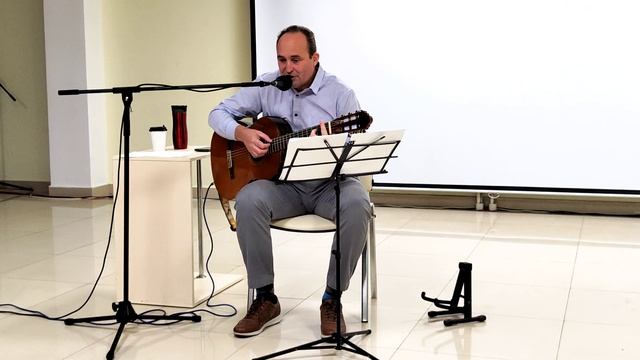 4) Концерт Якова Корноухова "На свете так заведено..." (В.И. Ланцберг, "Степь").