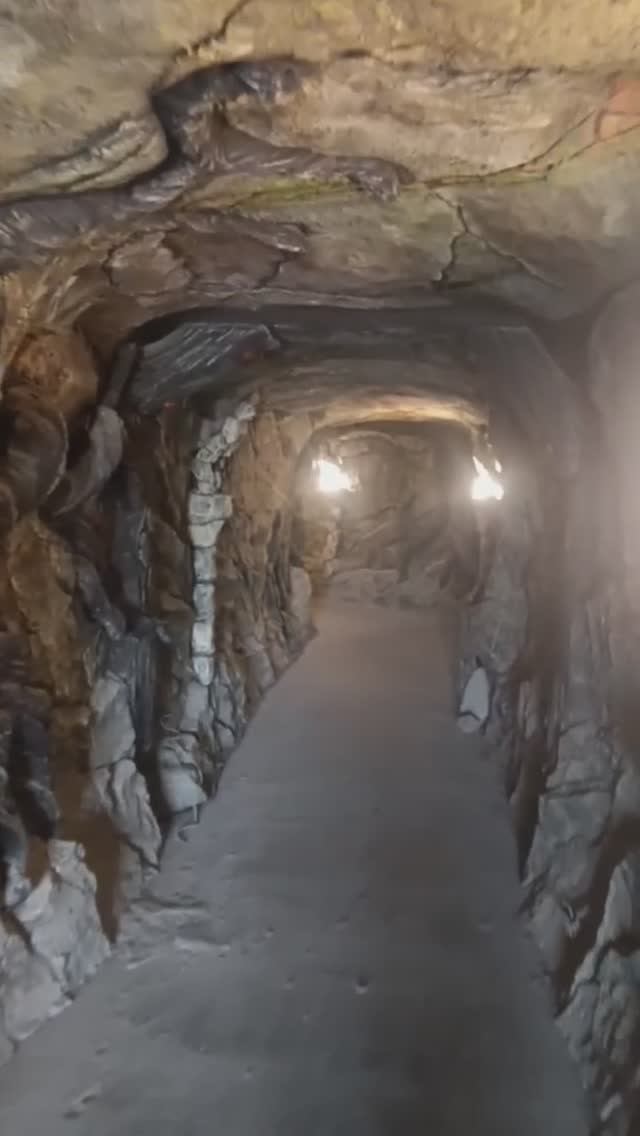 декор стен домик хоббитов. мастер Виталь.