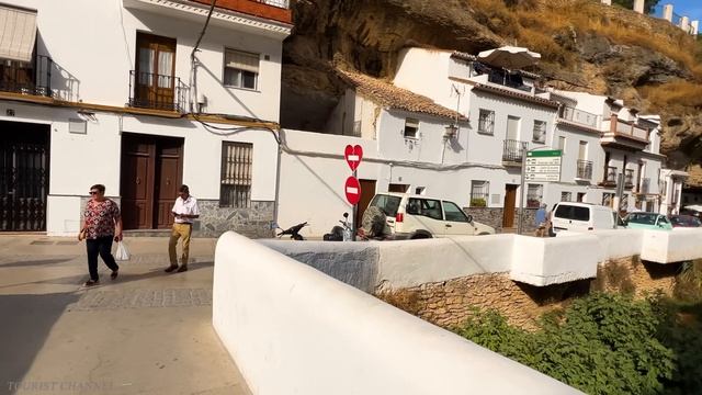 Сетениль-Де-Лас-Бодегас - удивительный городок в скале, Андолусия , Испания! 4k 60fps UHD