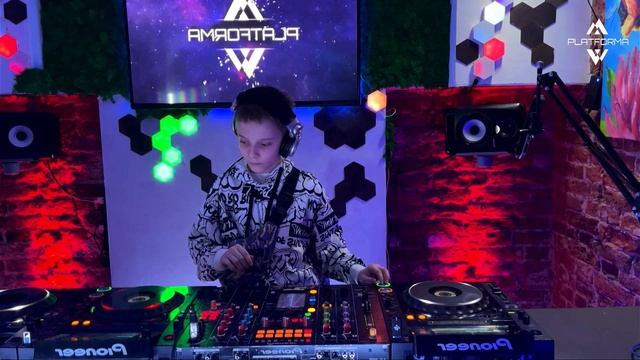 Dj Wiki @t Platforma