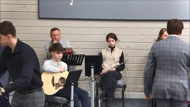 Каждый день с Иисусом