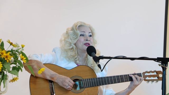 6) Концерт - презентация альбома Татьяны Замураевой "Ощущение времени" ("Баю бай усни, малышка").