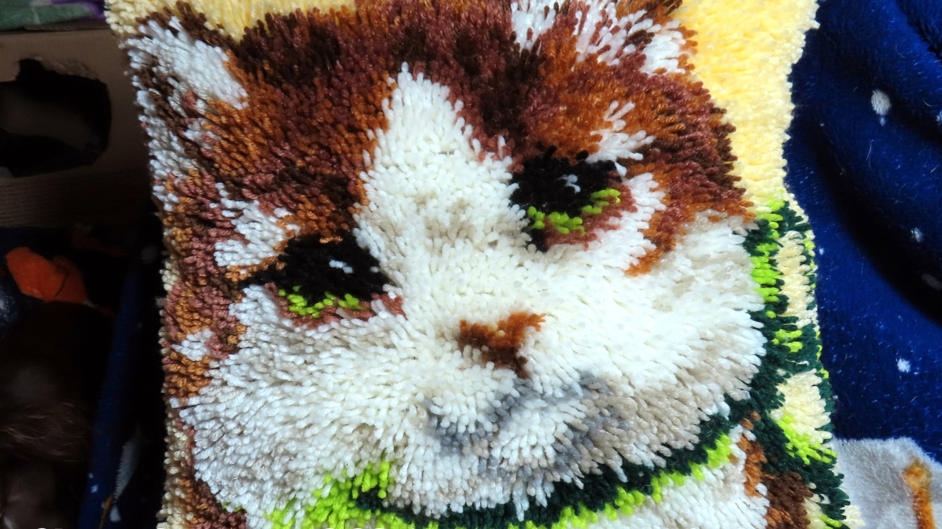 #наволочка_КОВРОВАЯ_вышивка #подушка_для_декора_интерьера #хендмейд #хобби