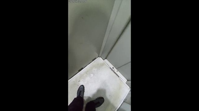 03-02-2025 тафинцевбегает везде разбрызгивает какой то дешевый парфюм. без гнили не может.