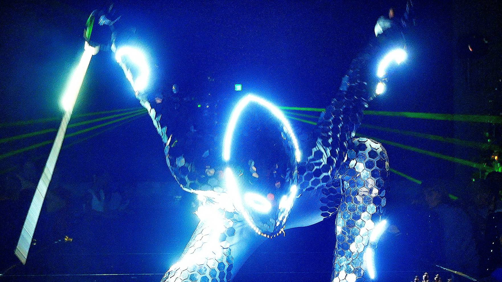 СИГМА БОЙ С САБЛЯМИ на МОДНОМ ДЕТСКОМ ПРАЗДНИКЕ / 1000планет