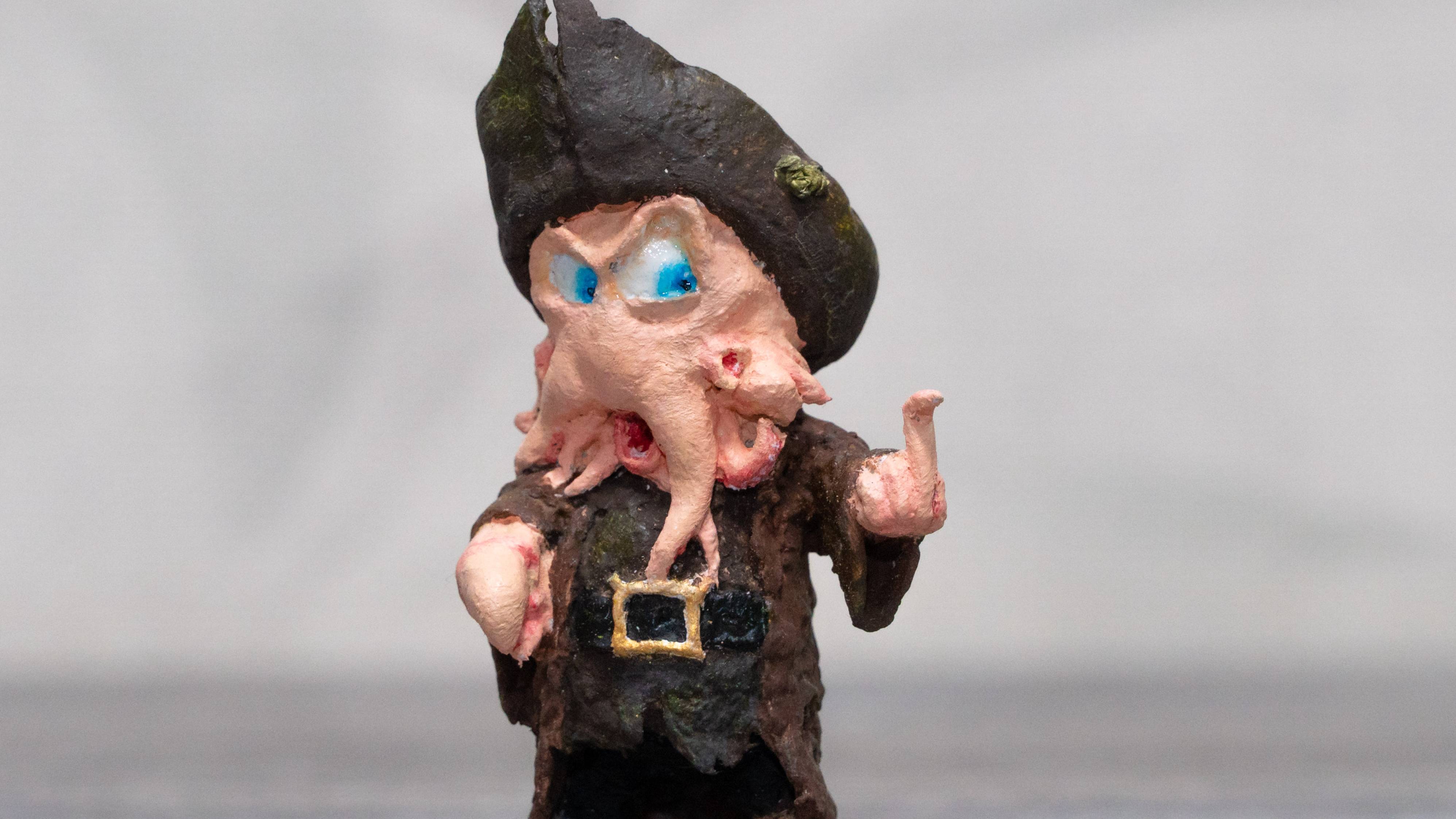 РУЧНАЯ РАБОТА. Елочная игрушка ""Дейви Джонс"," из папье-маше