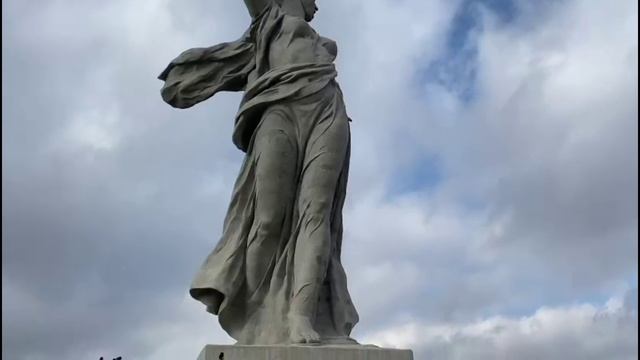 "Мамаев курган" днем. Волгоград 05 .02.2025