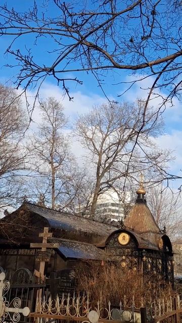 Побывала на днях у Святой Матроны Московской,святое место на Даниловском...