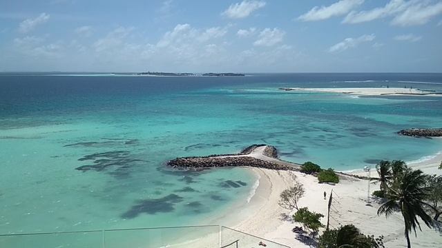 Прекрасный Мальдивский вид на Индийский океан!