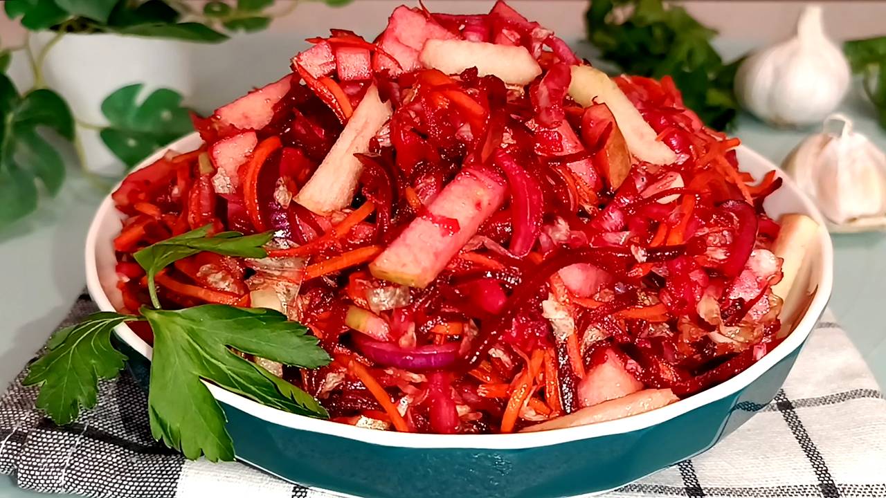 📌 Салат Витаминный с сырыми овощами, без майонеза