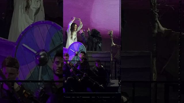 Из этно-оперы... с благодарностью JOKER...